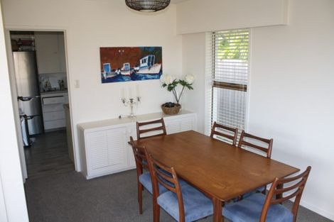 Photo of property in 1/31 Hauraki Road, Hauraki, Auckland, 0622