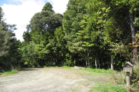 Photo of property in 22 Te Aute Ridge Road, Waitakere, Henderson, 0781