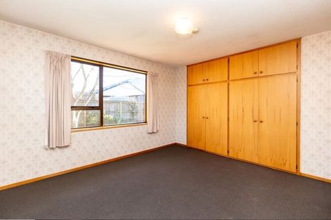 Photo of property in 1/24 Sawtell Place, Northcote, Christchurch, 8052