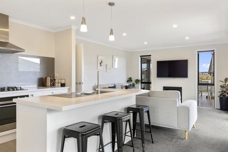 Photo of property in 22 Wai Terrace, Wharewaka, Taupo, 3330