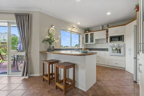 Photo of property in 42 Mahonia Place, Pyes Pa, Tauranga, 3112