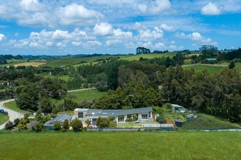 Photo of property in 21 Echo Valley Road, Mangawhai, Kaiwaka, 0573