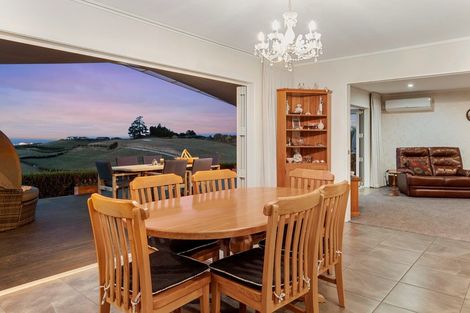 Photo of property in 39 Rowe Road, Ohauiti, Tauranga, 3173