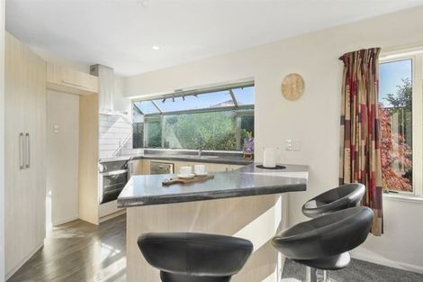 Photo of property in 12 Beauford Place, Parklands, Christchurch, 8083