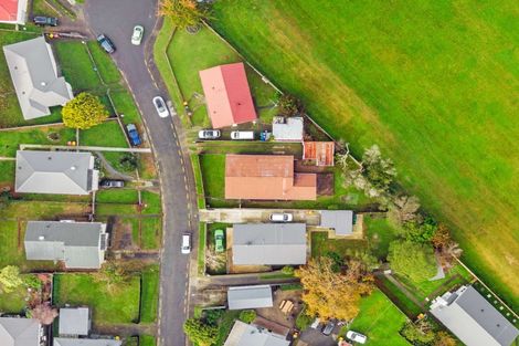 Photo of property in 8 Ngaturi Grove, Wainuiomata, Lower Hutt, 5014