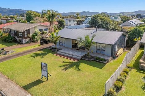 Photo of property in 75 Robinson Road, Whitianga, 3510