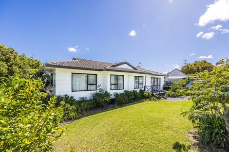 Photo of property in 9 Crail Court, Totara Heights, Auckland, 2105