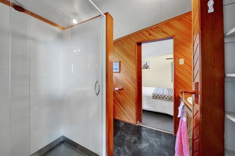 Photo of property in 33 Whakapaki Street, Urenui, 4375