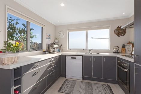 Photo of property in 25a Lambley Road, Titahi Bay, Porirua, 5022