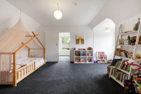 Photo of property in 123a Taylor Street, Cambridge, 3434