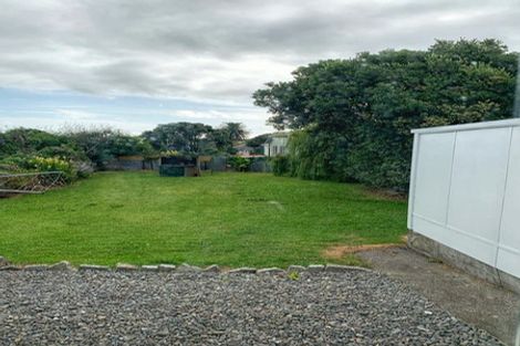 Photo of property in 11 Matai Street, Castlecliff, Whanganui, 4501