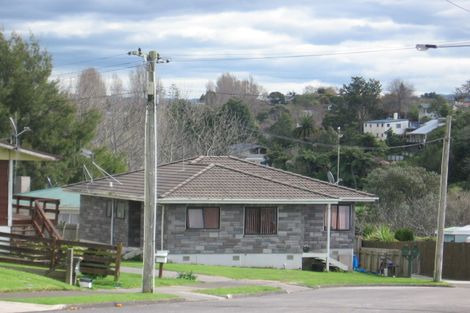 Photo of property in 12 Rauhea Street, Brookfield, Tauranga, 3110