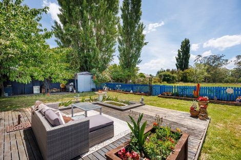 Photo of property in 23 Calico Line, Marton, 4710