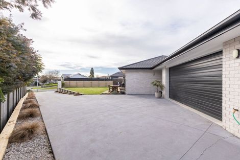 Photo of property in 29 Aratapu Street, Waitara, 4320