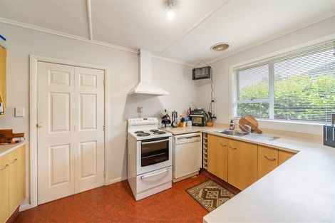 Photo of property in 63 Routley Crescent, Elderslea, Upper Hutt, 5018