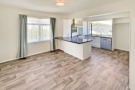 Photo of property in 19 Bignell Street, Gonville, Whanganui, 4501