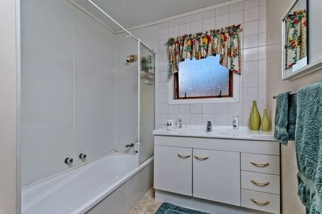 Photo of property in 30 Portobello Place, Torbay, Auckland, 0630