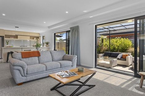 Photo of property in 37 Lock Crescent, Kaiapoi, 7630