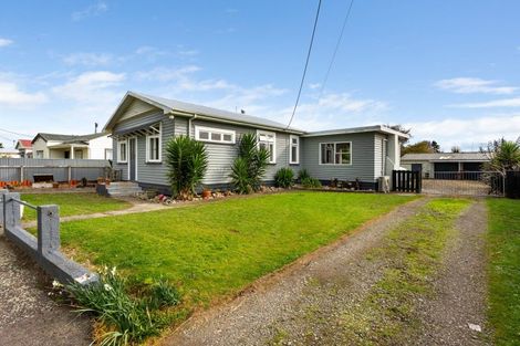 Photo of property in 16 Julia Street, Pahiatua, 4910