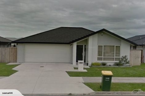 Photo of property in 70 Arion Road, Takanini, 2112