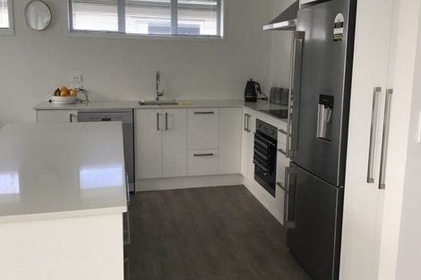 Photo of property in 4 Mangatiti Street, Papakura, 2110