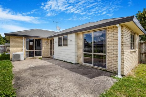 Photo of property in 6 Mckenzie Place, Rototuna North, Hamilton, 3210