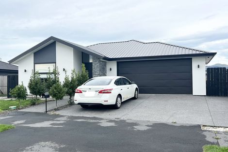 Photo of property in 5 Helen Place, Halswell, Christchurch, 8025