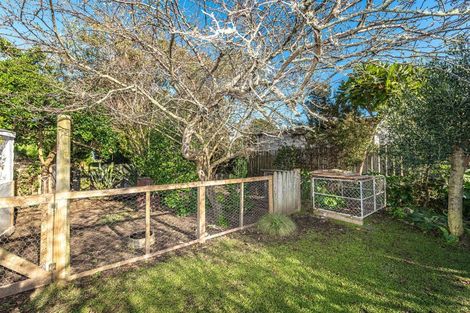 Photo of property in 14 Budge Street, Fordell, Whanganui, 4572