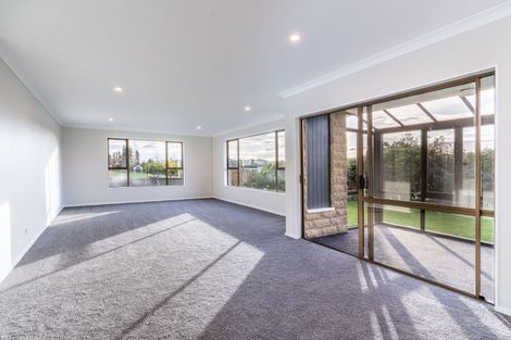 Photo of property in 126 Eglinton Street, Winton, 9720