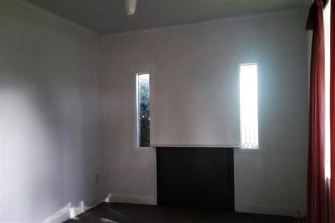 Photo of property in 2/23 Coronation Road, Papatoetoe, Auckland, 2025