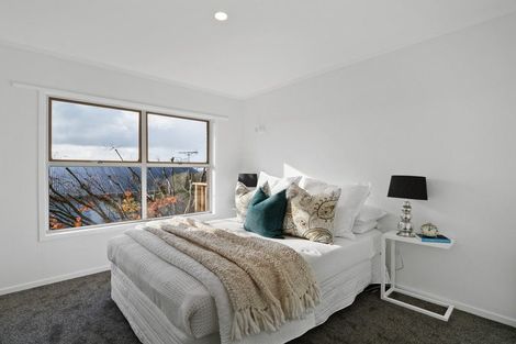 Photo of property in 2/38 Mountbatten Avenue, Hillcrest, Auckland, 0627