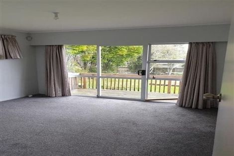 Photo of property in 92 Te Atatu Road, Te Atatu South, Auckland, 0610