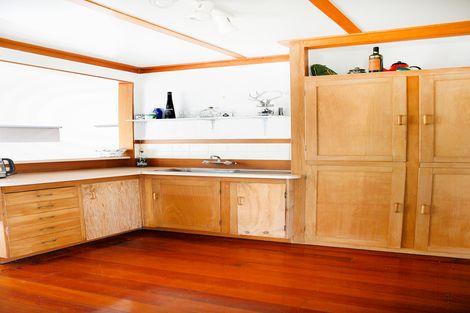 Photo of property in 20 Racecourse Road, Waiuku, 2123