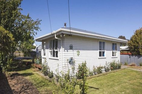 Photo of property in 9 Fox Place, Cloverlea, Palmerston North, 4412