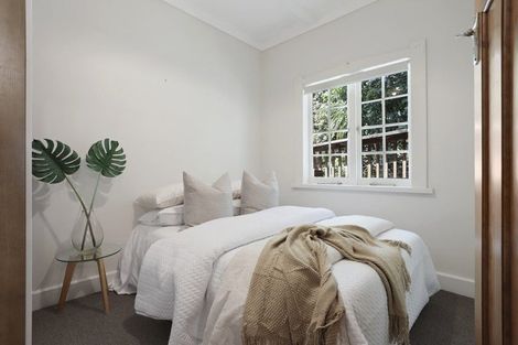 Photo of property in 518e West Coast Road, Oratia, Auckland, 0604