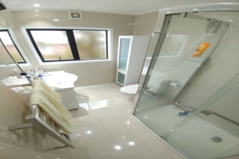 Photo of property in 19 Firth Road, Torbay, Auckland, 0630