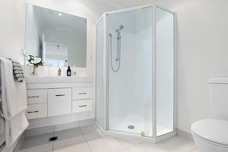 Photo of property in 5a Puka Street, Onehunga, Auckland, 1061