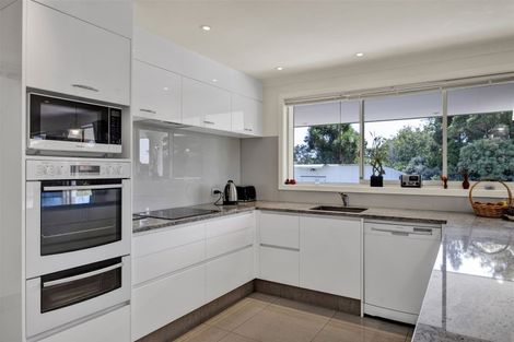 Photo of property in 30 Waipapa Road, Waitara, 4383