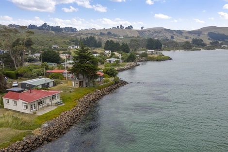 Photo of property in 940 Harington Point Road, Harington Point, Dunedin, 9077