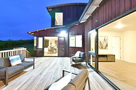 Photo of property in 21b Siesta Terrace, Gulf Harbour, Whangaparaoa, 0930