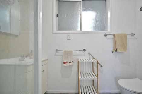 Photo of property in 2/34 Te Aute Road, Havelock North, 4130