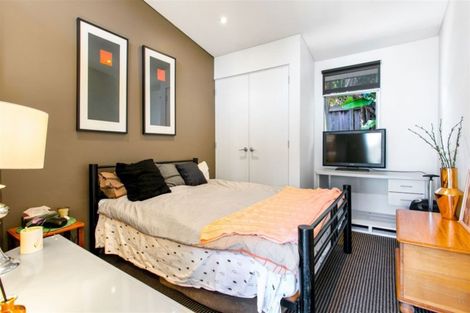 Photo of property in 3 Sandhurst Rise, Henderson, Auckland, 0612