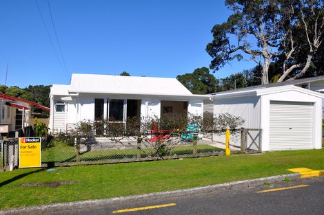 Photo of property in 5 Pacific Road, Waihi Beach, 3611