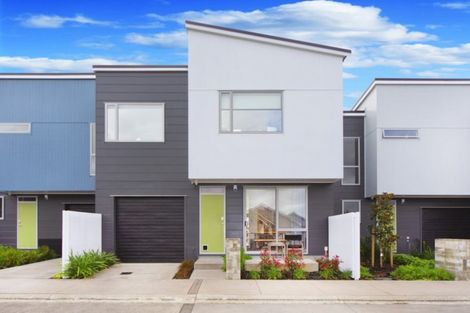 Photo of property in 6 Weta Road, Hobsonville, Auckland, 0616
