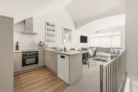 Photo of property in 16c May Street, Mount Maunganui, 3116