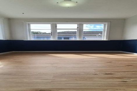 Photo of property in 106 Moorefield Road, Johnsonville, Wellington, 6037