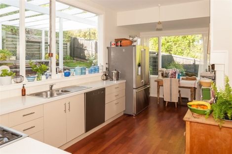 Photo of property in 134 Hackthorne Road, Cashmere, Christchurch, 8022