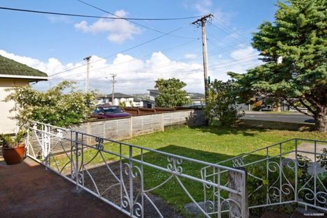 Photo of property in 227 Sturges Road, Henderson, Auckland, 0612