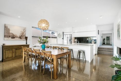 Photo of property in 57 Wainui Avenue, Point Chevalier, Auckland, 1022