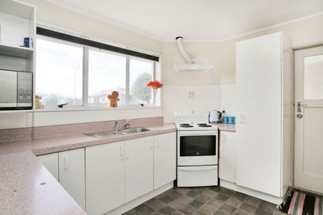 Photo of property in 9 Burns Street, Kew, Invercargill, 9812